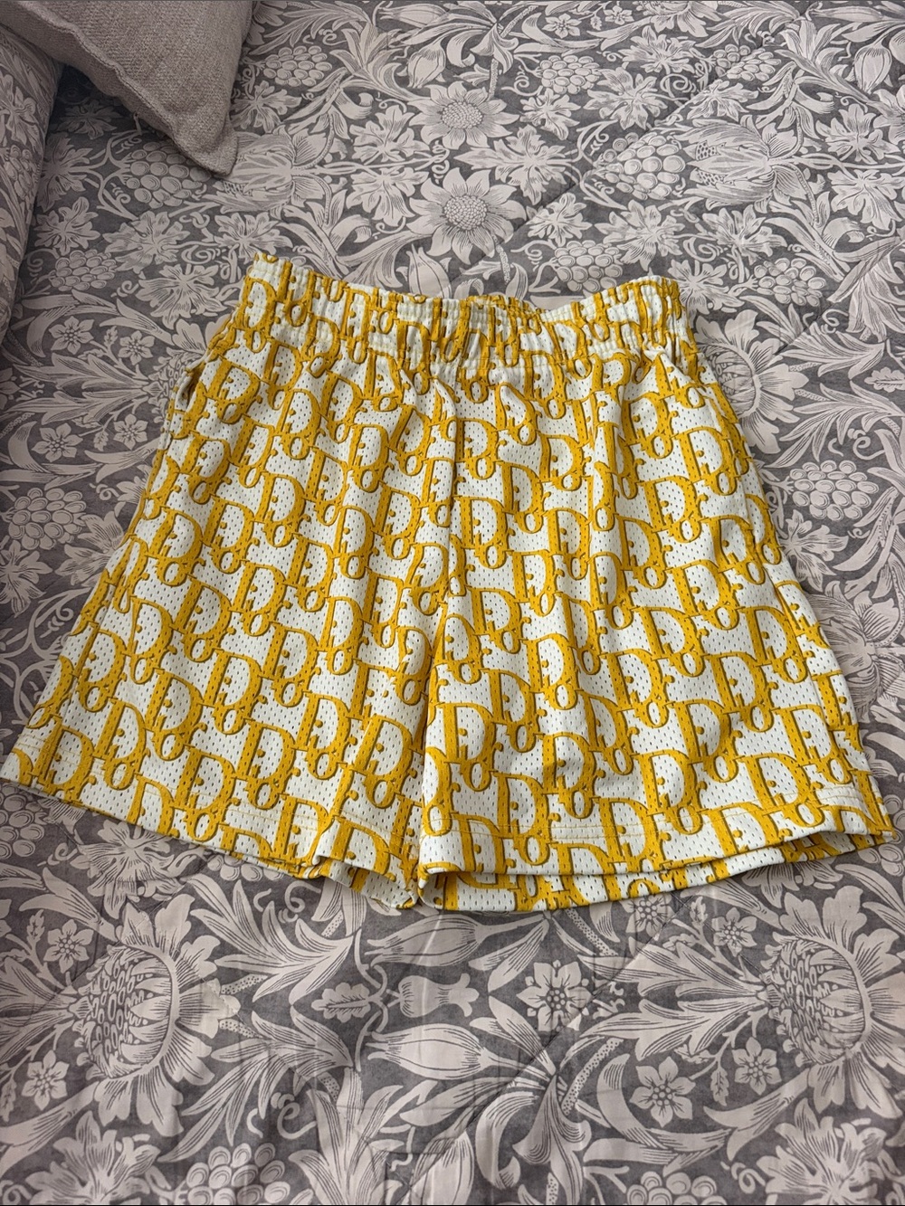 Bravest Studios Yellow & White High-Waist Patterned Men's Shorts